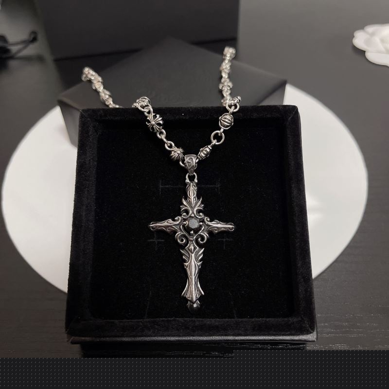 Ch**me He**ts necklaces